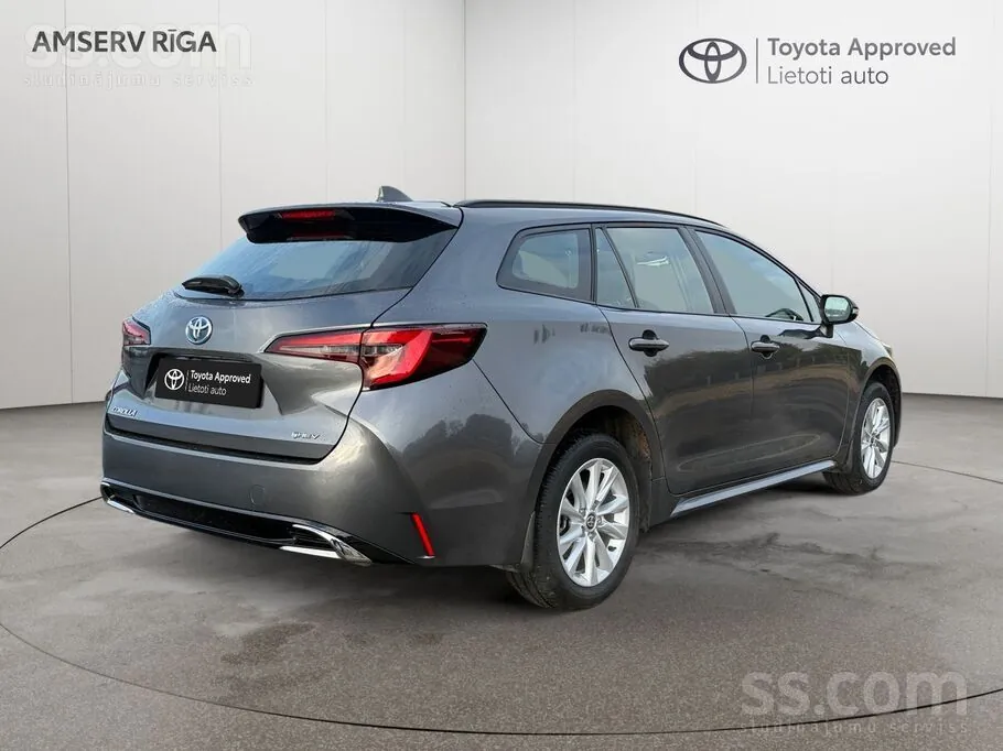 Toyota Corolla 2025 photo 2