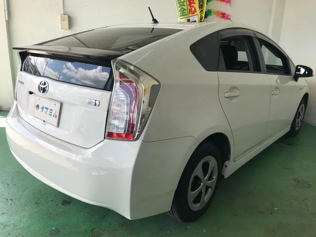 Toyota Prius 2014 photo 5