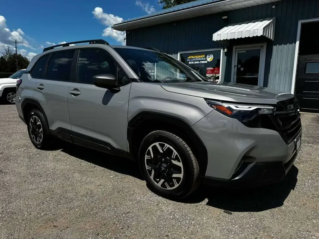 Subaru Forester 2026 photo 2