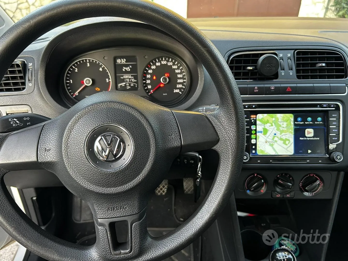 Volkswagen Polo 2013 photo 3