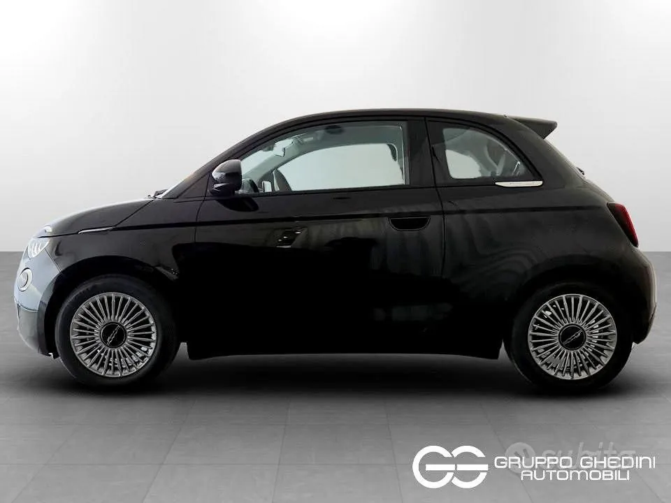 Fiat 500 Hybrid 2026 photo 2