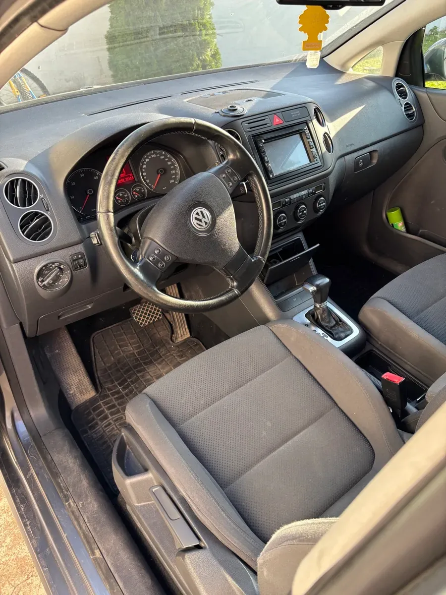 Volkswagen Golf 2006 photo 3
