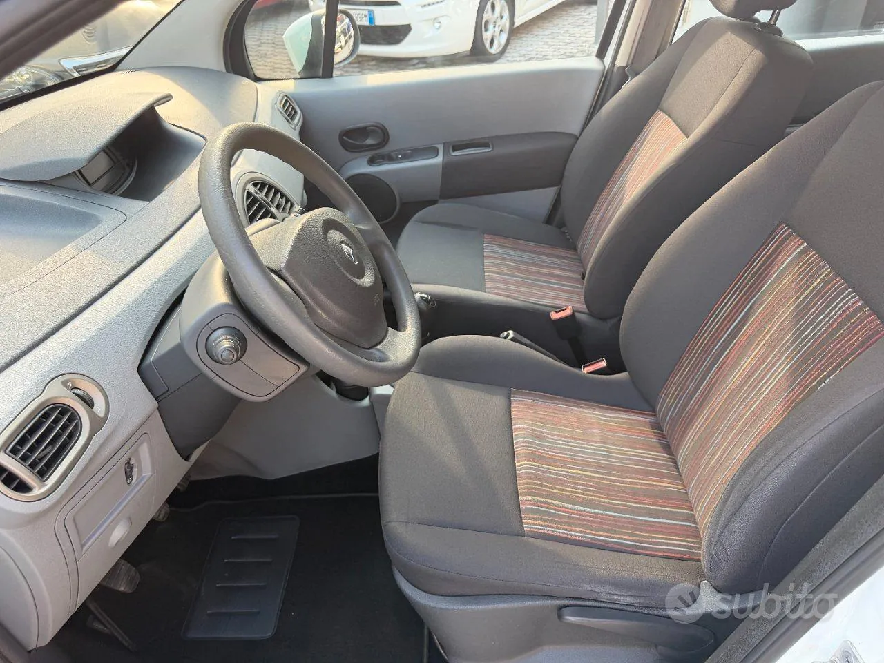 Renault Modus 2010 photo 5
