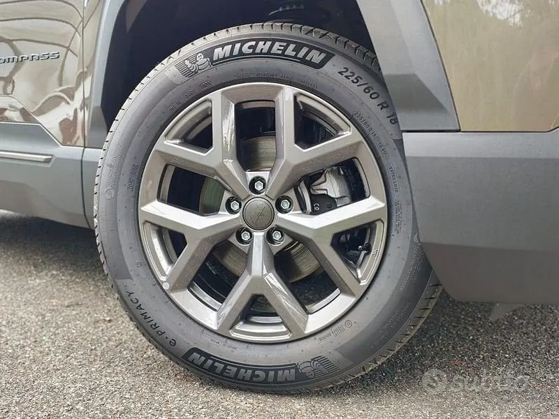 Jeep Compass 2026 photo 2