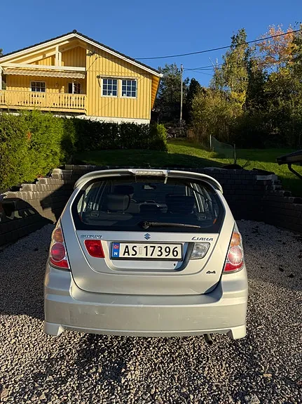 Suzuki Liana 2008 photo 3