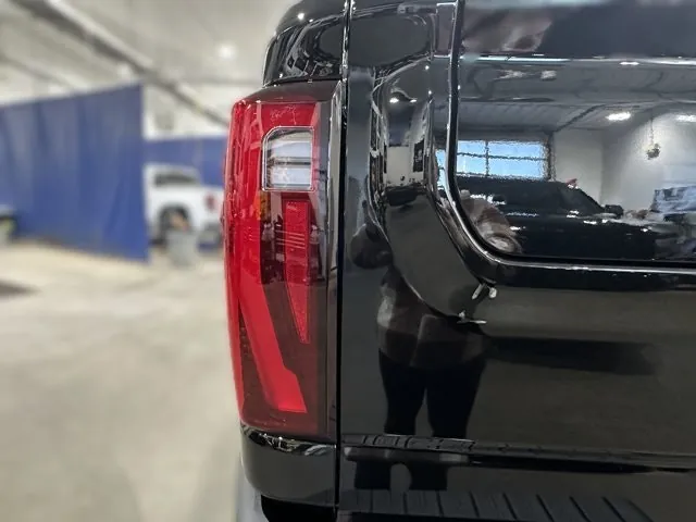 GMC Sierra 3500Hd 2026 photo 4