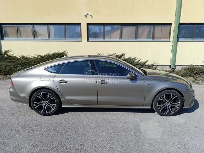 Audi A7 2014 photo 2