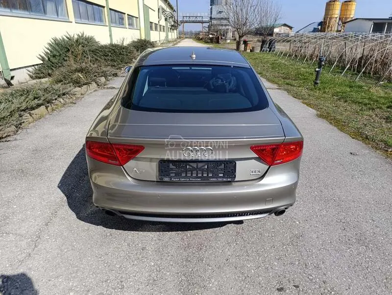 Audi A7 2014 photo 4