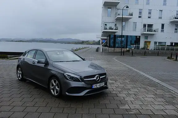Mercedes-Benz A 180