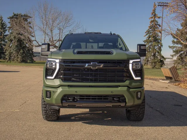 Chevrolet Silverado 3500Hd 2026 photo 3