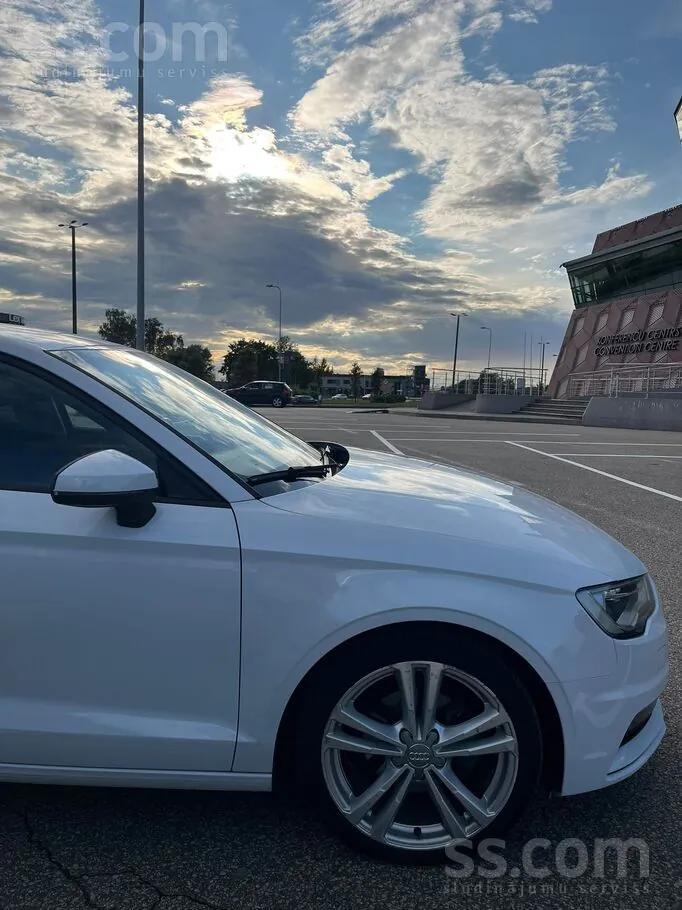 Audi A3 2015 photo 4