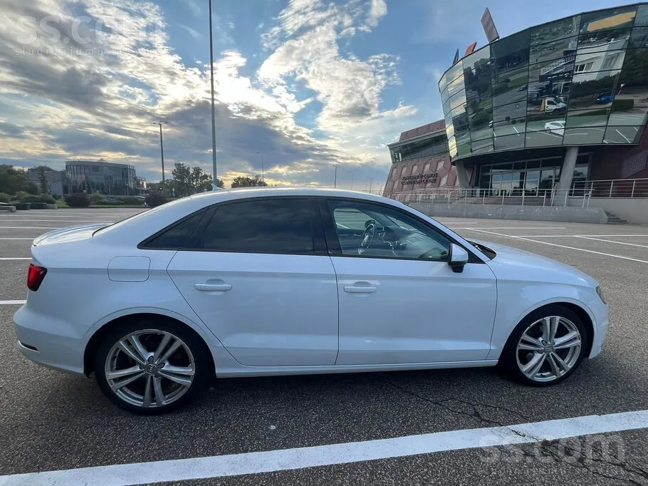 Audi A3 2015 photo 5