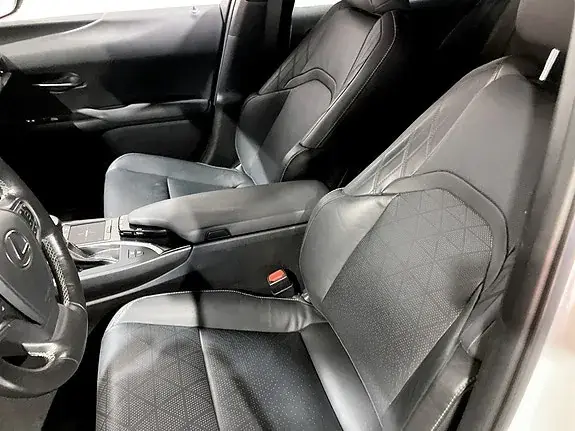 Lexus Ux250H 2020 photo 4