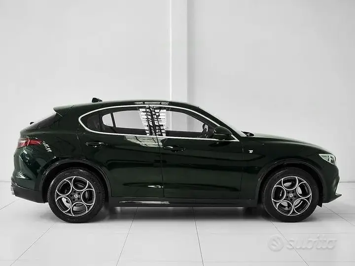 Alfa Romeo Stelvio 2021 photo 4