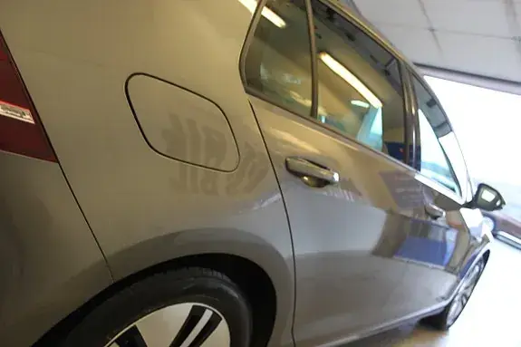 Volkswagen E-Golf 2015 photo 4