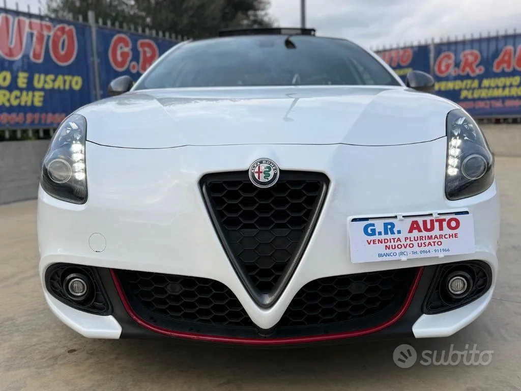 Alfa Romeo Giulietta 2017 photo 2
