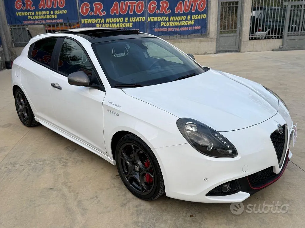 Alfa Romeo Giulietta 2017 photo 4