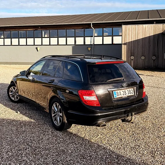 Mercedes-Benz C220 2012 photo 5