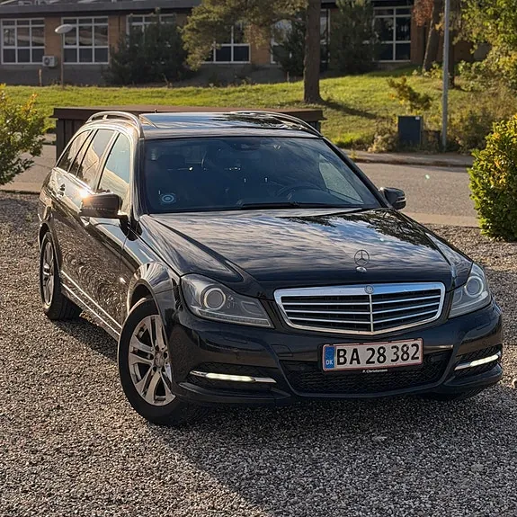 Mercedes-Benz C220