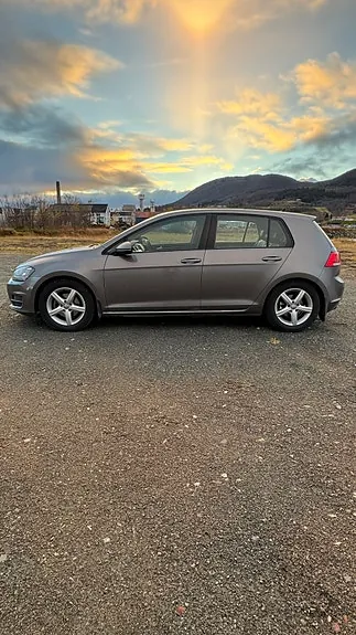 Volkswagen Golf 2013 photo 4