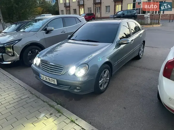 Mercedes-Benz C-Class