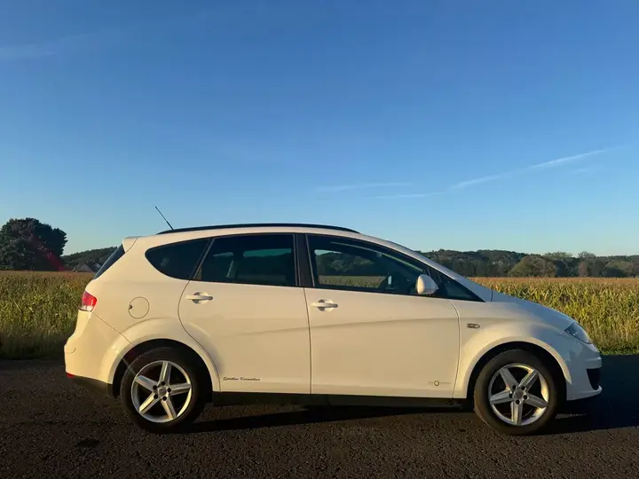 Seat Altea Xl 2013 photo 3