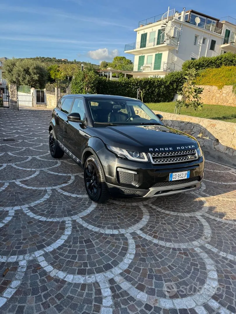 Land Rover Range Rover Evoque 2019 photo 4