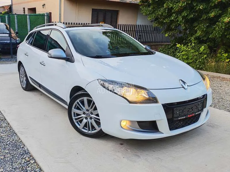 Renault Megane 2011 photo 3