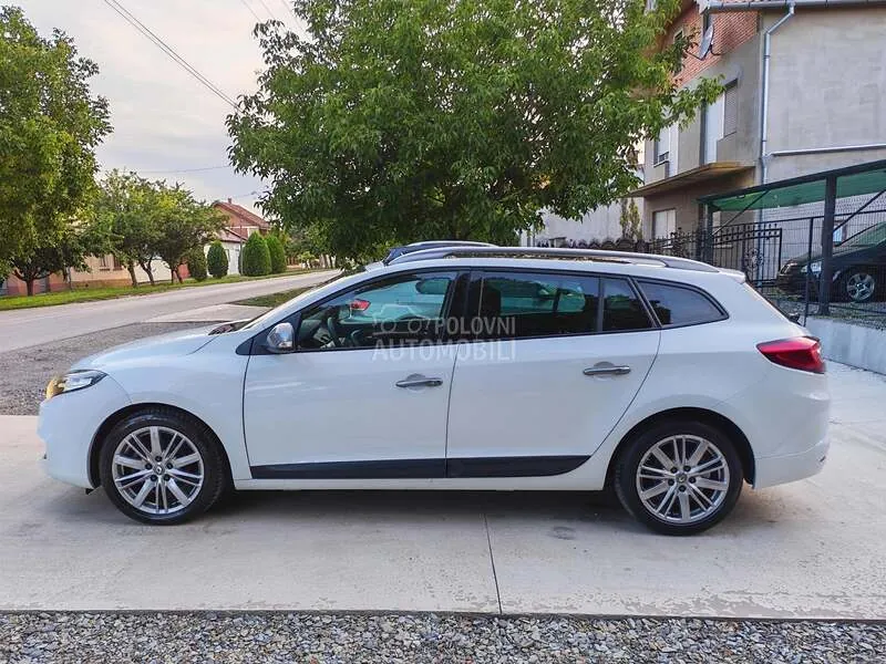 Renault Megane 2011 photo 5