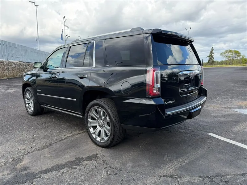 GMC Yukon 2015 photo 5