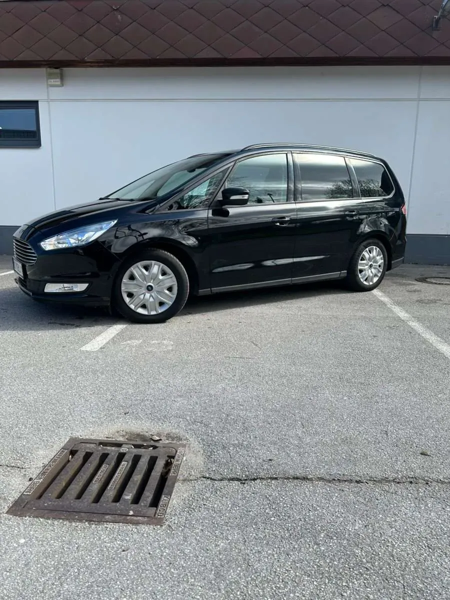 Ford Galaxy 2016 photo 2