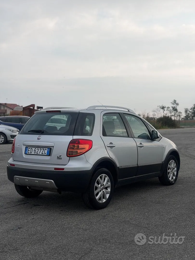 Fiat Sedici 2010 photo 4