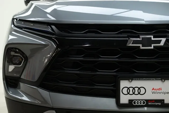 Chevrolet Blazer 2025 photo 3