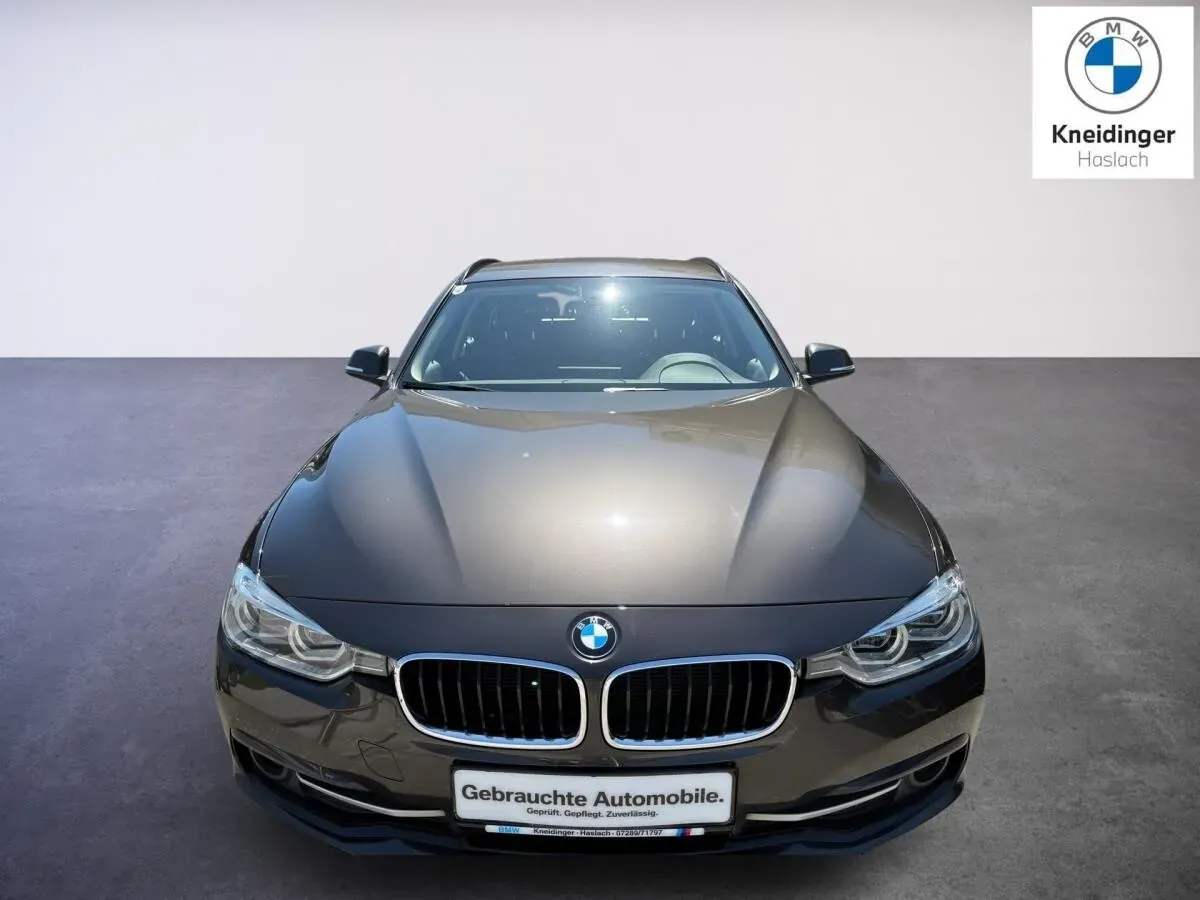 BMW 3 Series 2016 photo 2