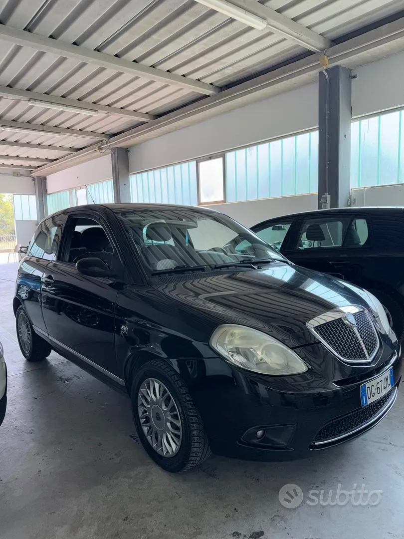Lancia Ypsilon 2007 photo 2
