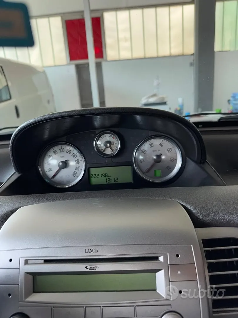 Lancia Ypsilon 2007 photo 4