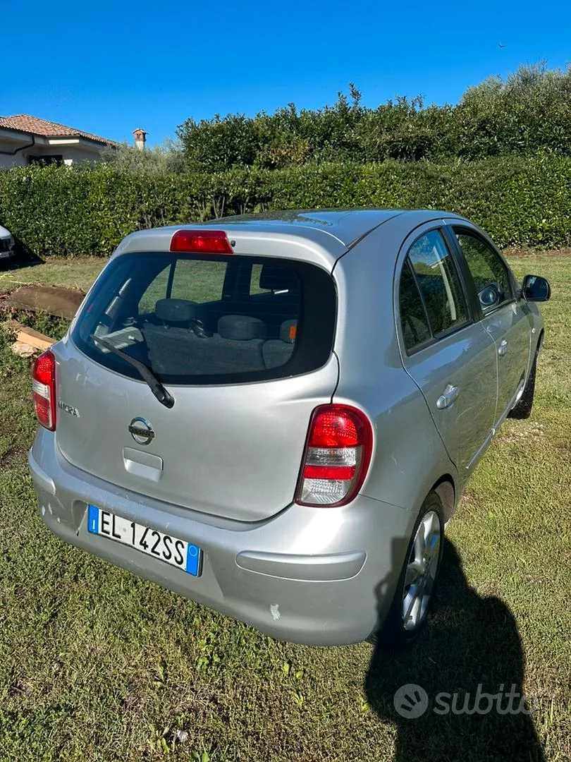 Nissan Micra 2012 photo 5