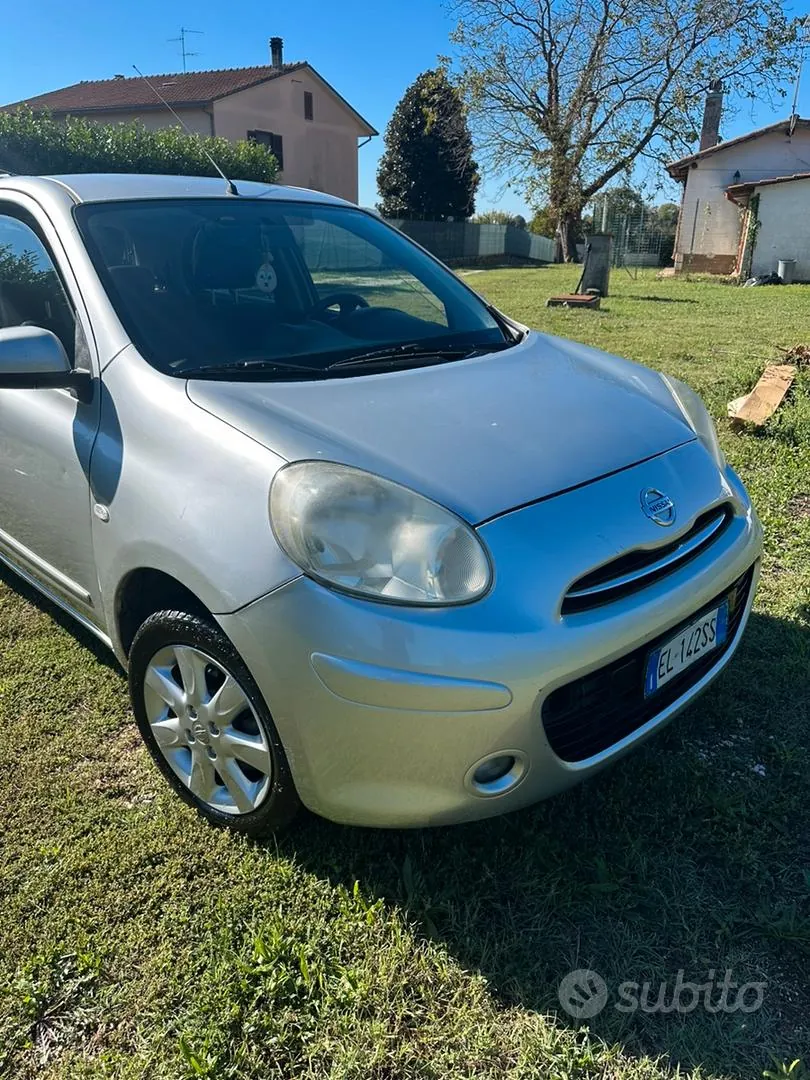 Nissan Micra 2012 photo 4