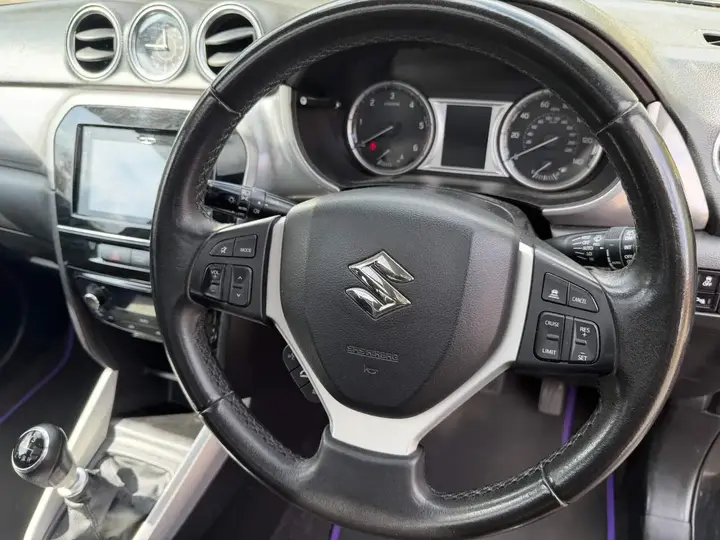 Suzuki Vitara 2015 photo 5