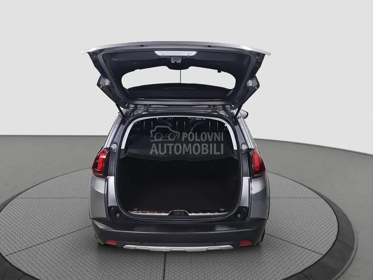 Peugeot 2008 2016 photo 5