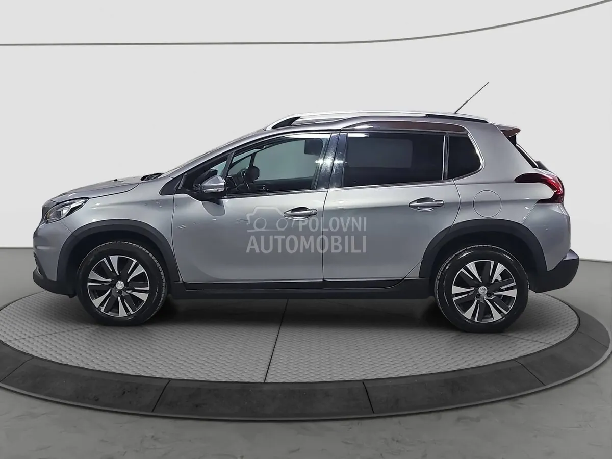 Peugeot 2008 2016 photo 2