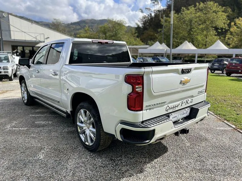 Chevrolet Silverado 2023 photo 5
