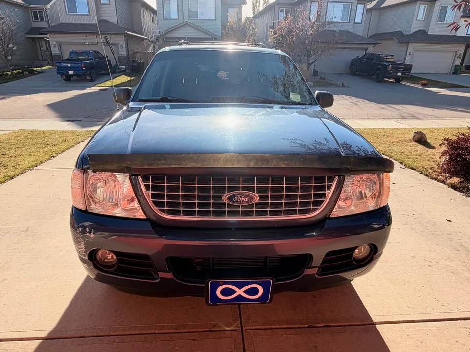 Ford Explorer 2005 photo 4