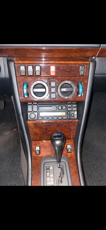 Mercedes-Benz E280T