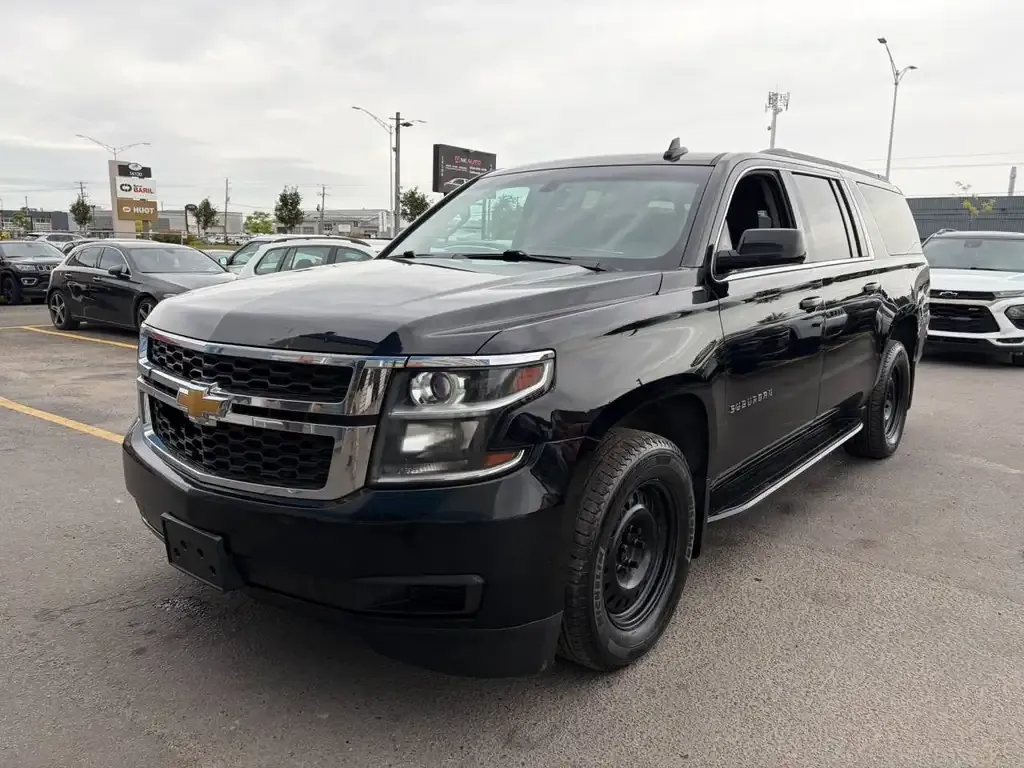 Chevrolet Suburban 2017 photo 3