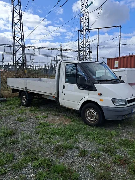 Ford Transit 2003 photo 2