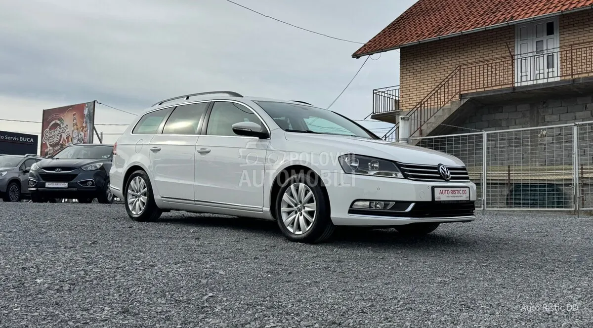 Volkswagen Passat 2012 photo 2