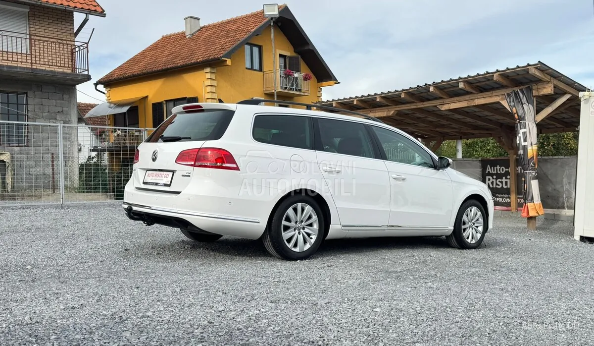 Volkswagen Passat 2012 photo 4