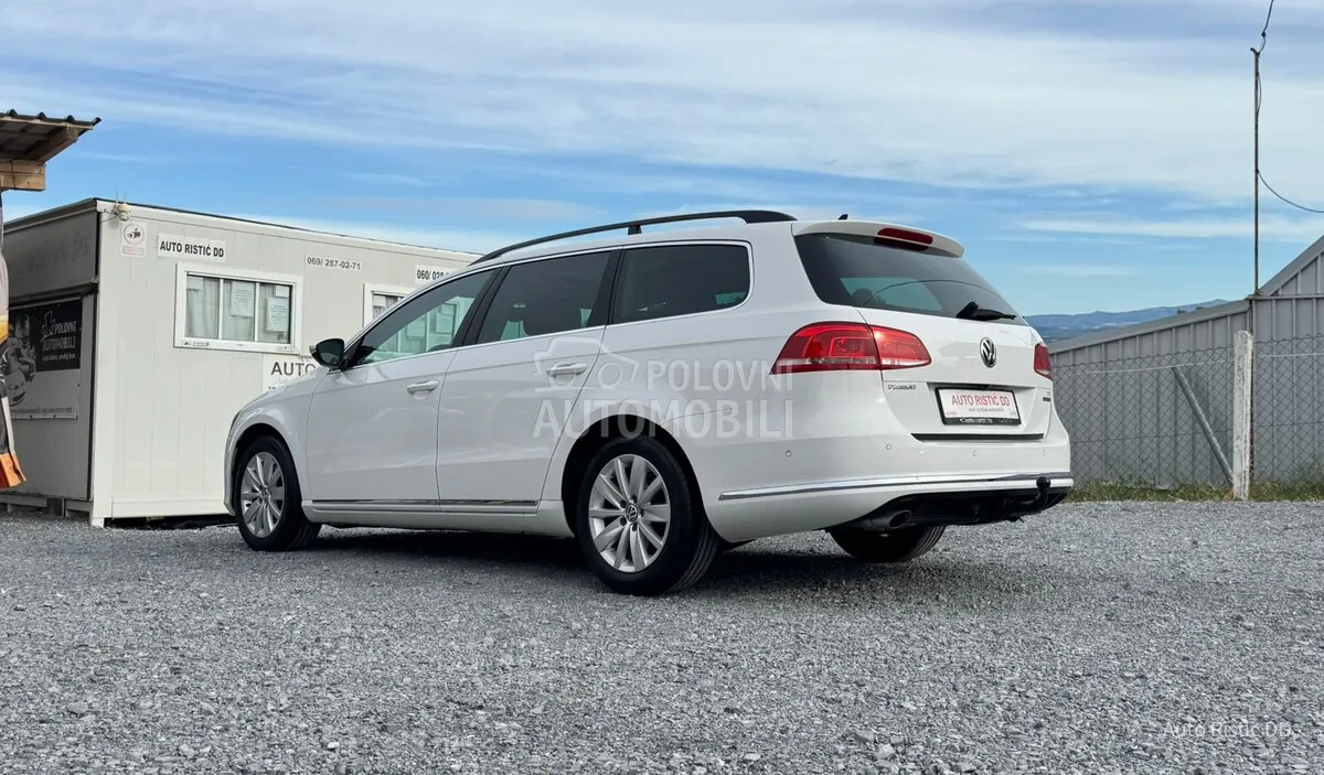 Volkswagen Passat 2012 photo 3