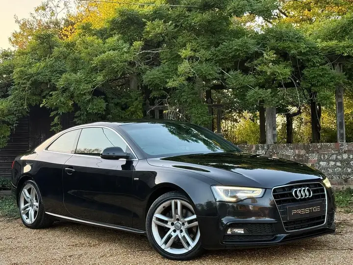 Audi A5 2013 photo 3